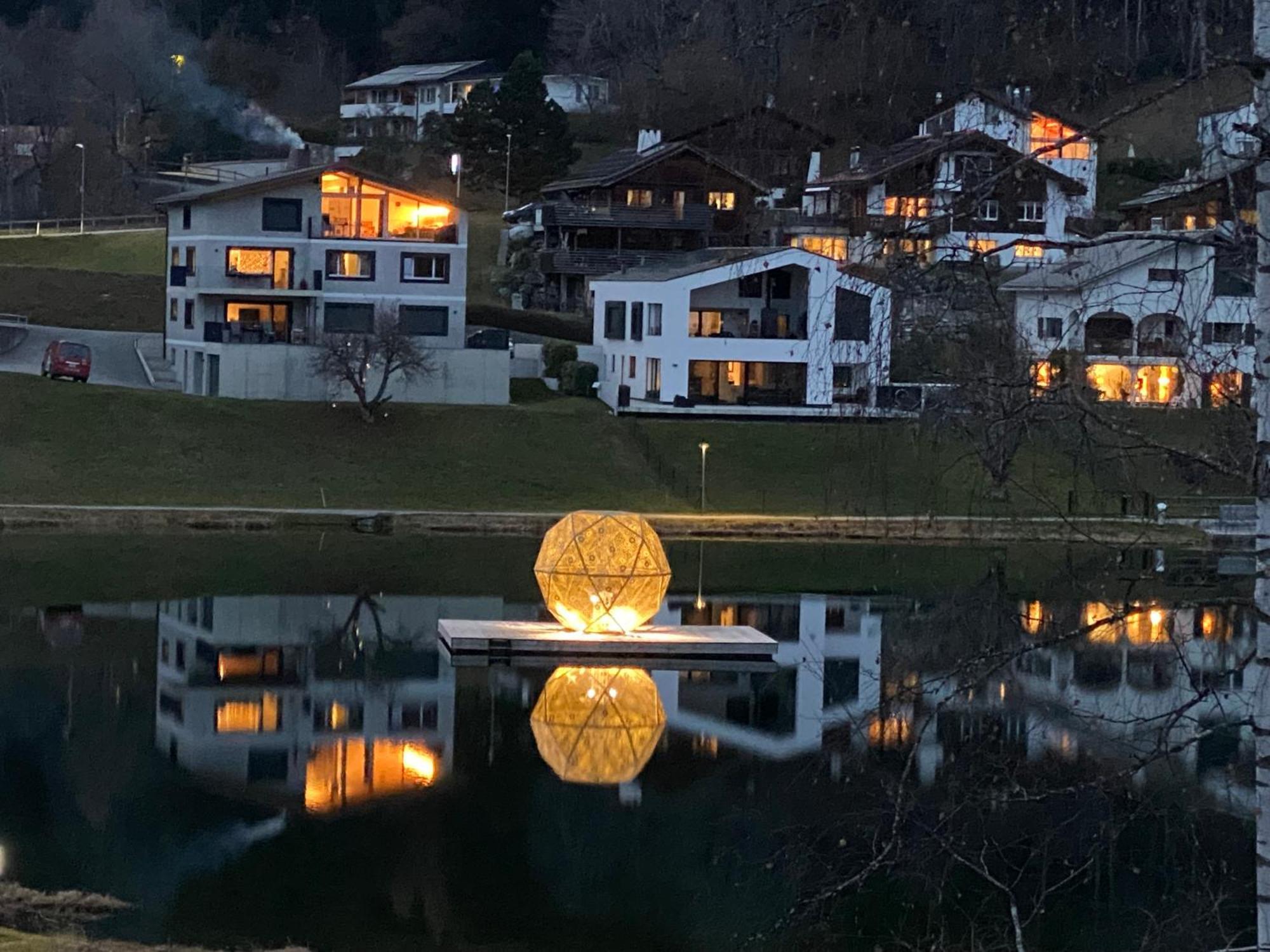 Lakeside - 3.5 Zimmer Ferienwohnung Am Laaxersee Zewnętrze zdjęcie