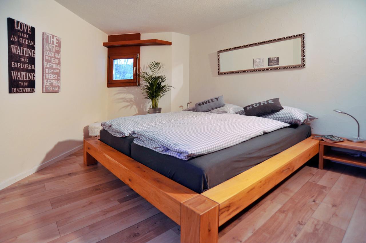 Lakeside - 3.5 Zimmer Ferienwohnung Am Laaxersee Zewnętrze zdjęcie