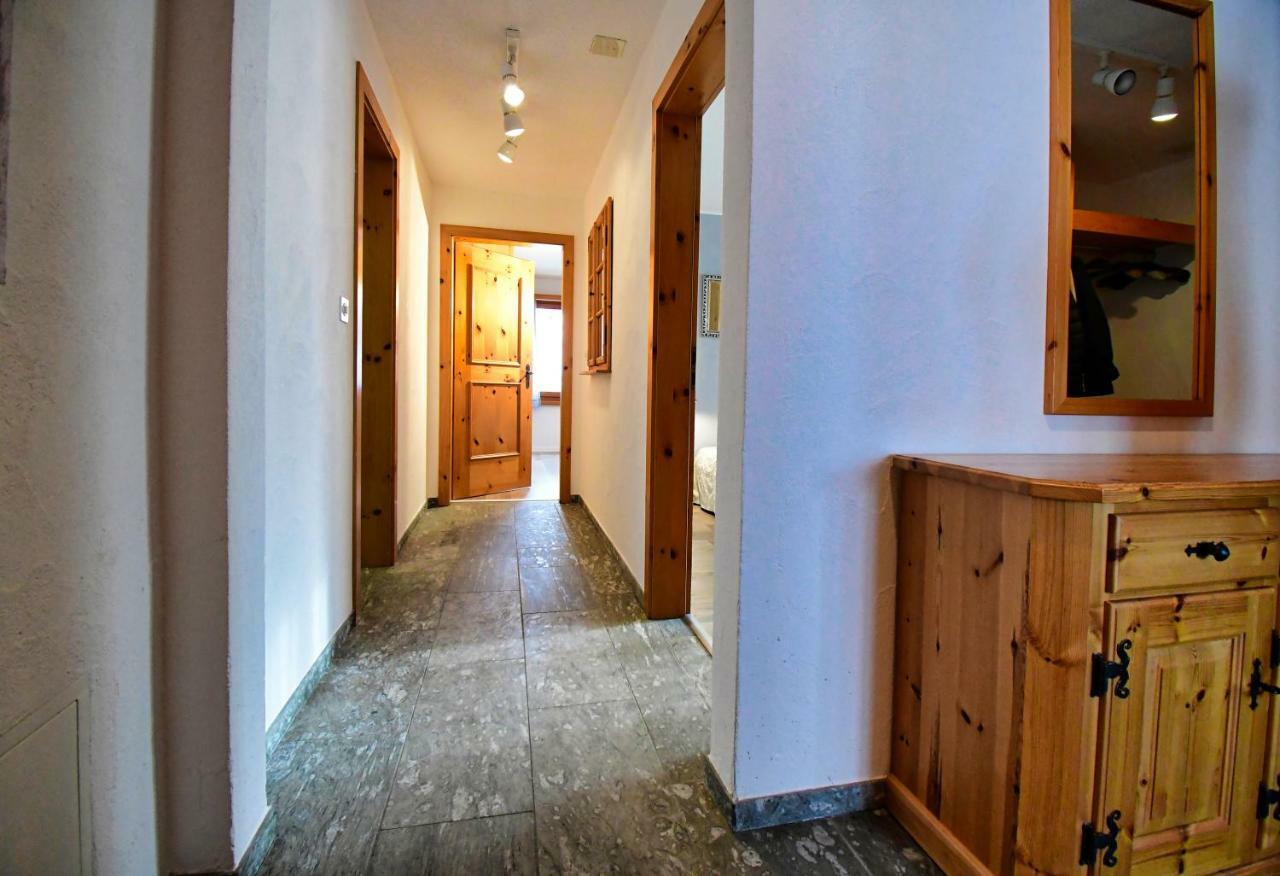 Lakeside - 3.5 Zimmer Ferienwohnung Am Laaxersee Zewnętrze zdjęcie
